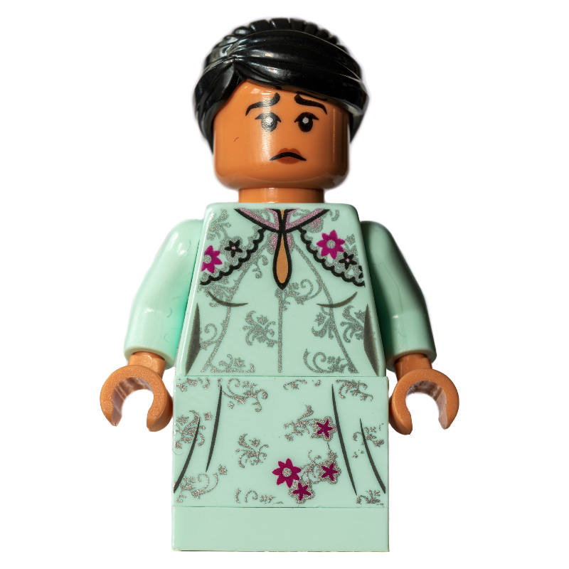 Cho Chang, robe légère en vert d’eau-brique (Cho Chang, Light Aqua Brick-Built Dress)