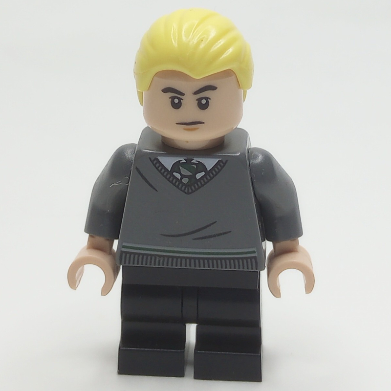 Draco Malfoy, pull en Serpentard, jambes noires moyennes (Draco Malfoy, Slytherin Sweater, Medium Black Legs)