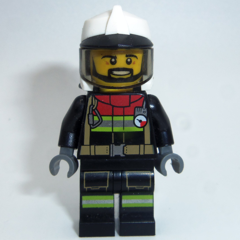Pompier, costume de pompier noir, casque blanc avec tête noire et protège-cou avec visière (Fireman, Black Firesuit, White Helmet with Black Peak and Neck Protector with Visor)