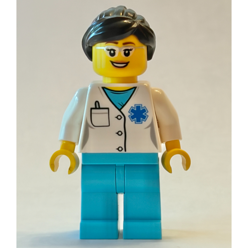 Médecin, femme, chemise blanche sur gommages azur moyen avec étoile de vie et de poche, cheveux brun foncé, lunettes (Doctor, Woman, White Shirt over Medium Azure Scrubs with Star of Life and Pocket, Dark Brown Hair, Glasses)