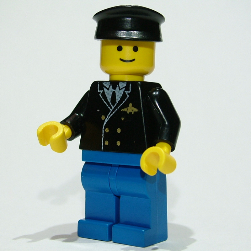 Pilote - torse noir, jambes bleues, casquette noire (Pilot - Black Torso, Blue Legs, Black Cap)