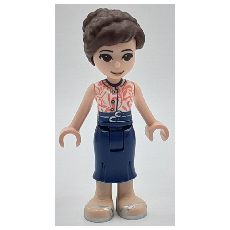 Juin - haut blanc, jupe bleu foncé (June - White Top, Dark Blue Skirt)