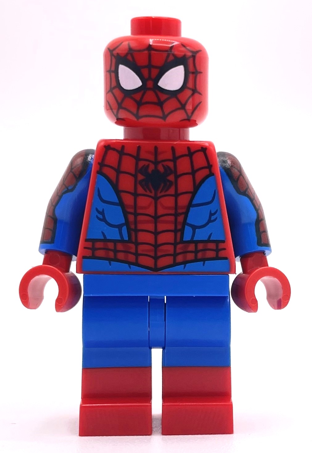 Spider-Man, bras imprimés, bottes rouges (Spider-Man, Printed Arms, Red Boots)