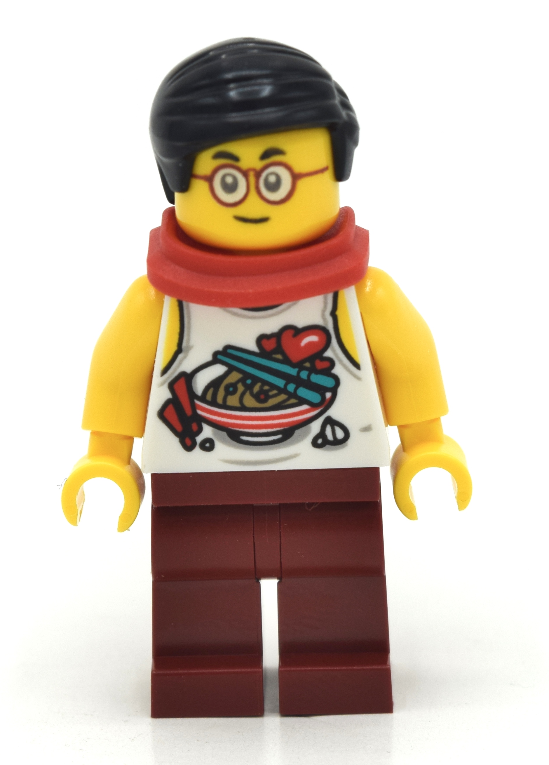 Mr. Tang - torse blanc, jambes rouge foncé (Mr. Tang - White Torso, Dark Red Legs)