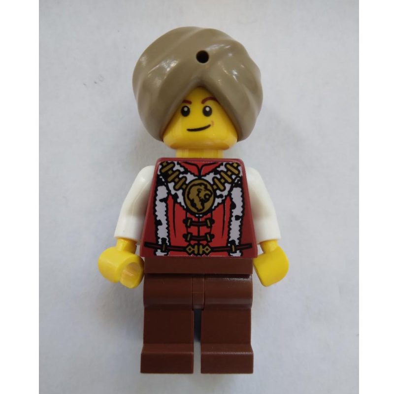 Charmeur de serpent, turban brun foncé, sourcils noirs (Snake Charmer, Dark Tan Turban, Black Eyebrows)