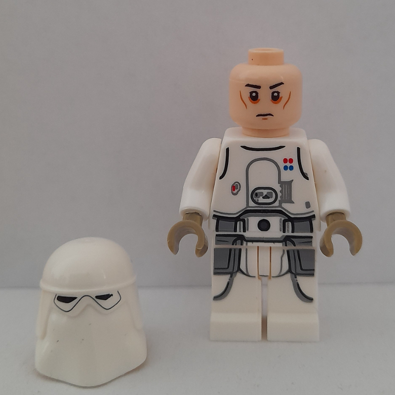Soldat des neiges, hanches blanches, tête nougat clair, officier (Snowtrooper, White Hips, Light Nougat Head, Officer)