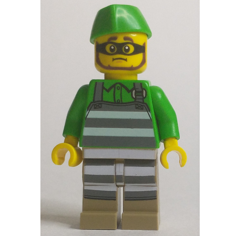Criminel, tablier rayé de prison, chemise et chapeau vert vif (Criminal, Prison Striped Apron, Bright Green Shirt and Hat)