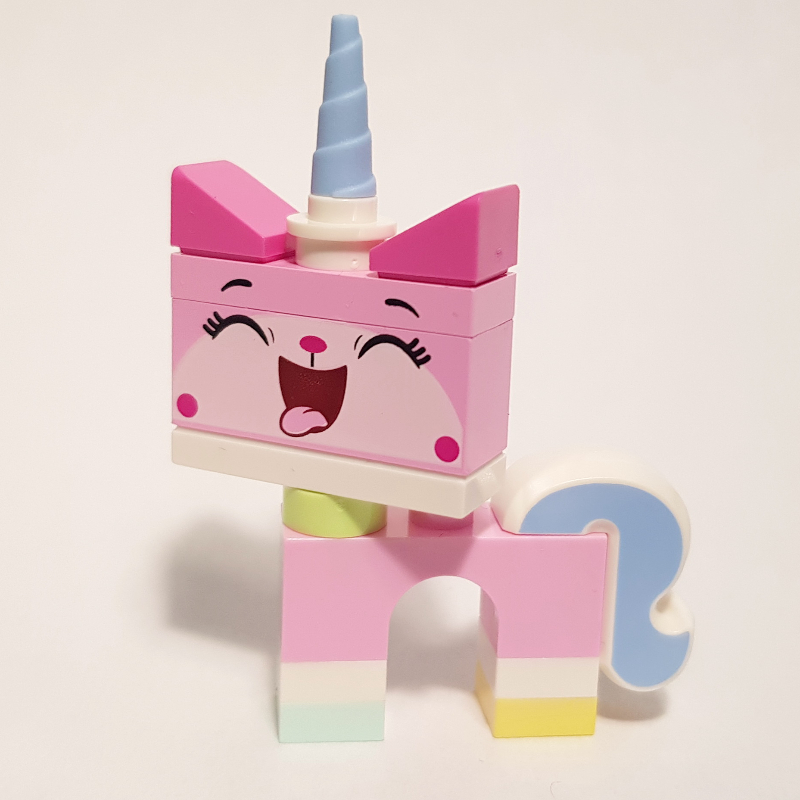 Unikitty, pied vert d’eau léger, yeux fermés, langue qui sort (Unikitty, Light Aqua Foot, Closed Eyes, Tongue Sticking Out)