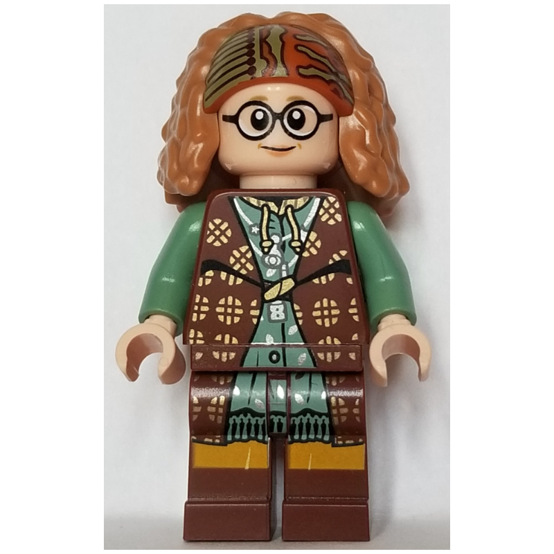 Professeur sybill trelawney, tenue brun rougeâtre (Professor Sybill Trelawney, Reddish Brown Outfit)