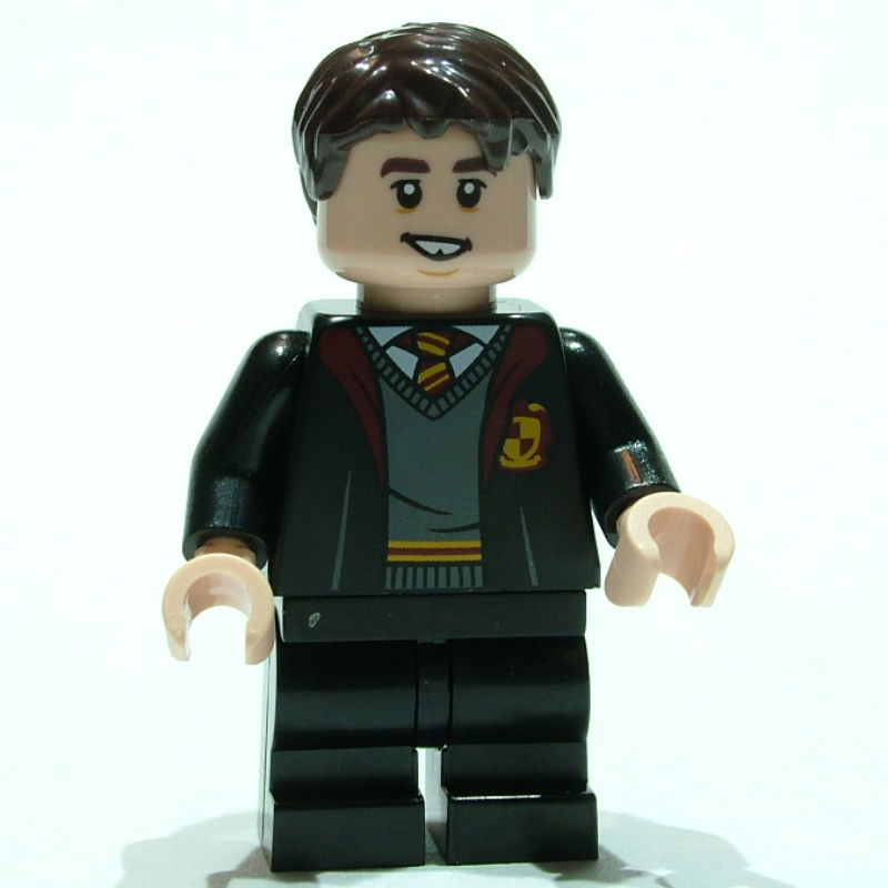 Neville Londubat, gryffondor robes ouvertes, jambes moyennes plaine (Neville Longbottom, Gryffindor Robes Open, Plain Medium Legs)