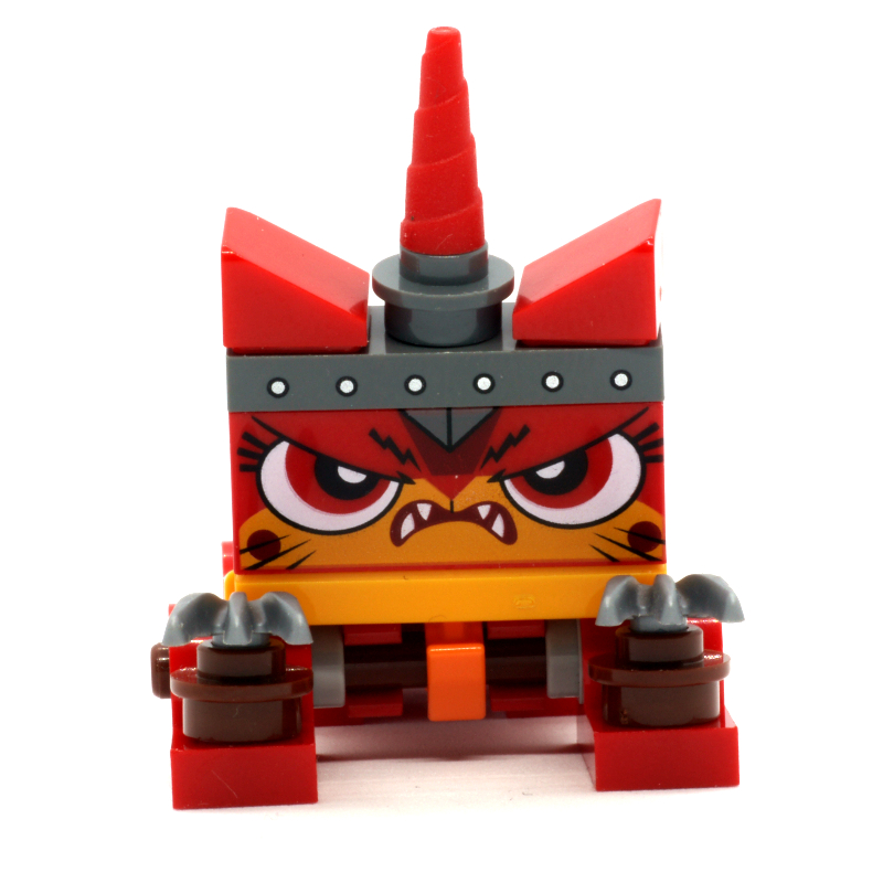 Unikitty / guerrière kitty, accroupi (Unikitty / Warrior Kitty, Crouching)