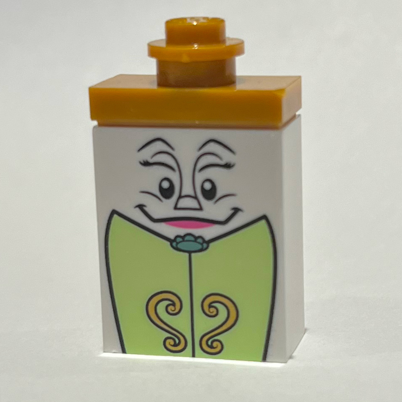 Madame de la grande bouche (wardrobe), micro (Madame de la Grande Bouche (Wardrobe), Micro)