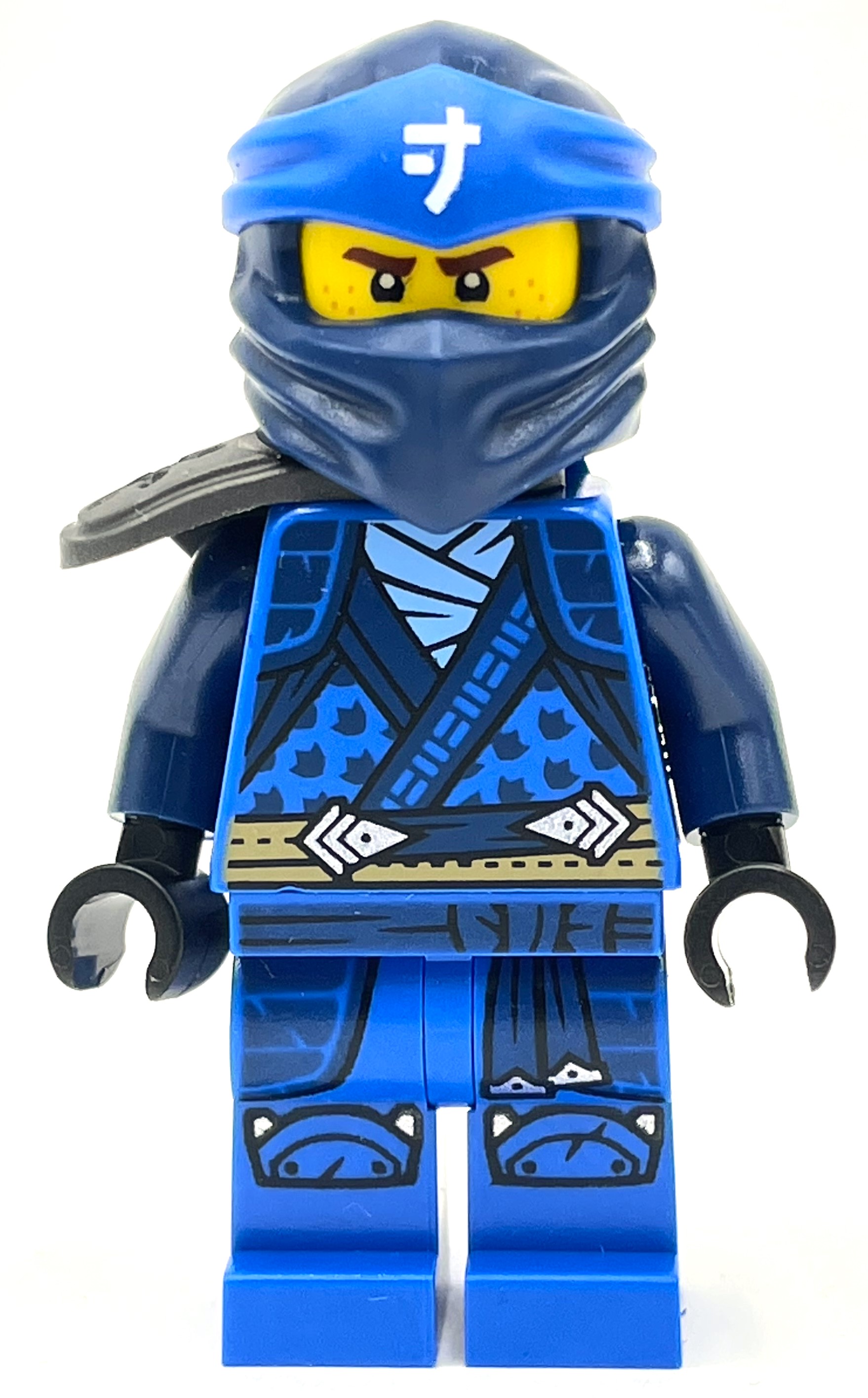 Jay, robes cristallisées, épaulière gris foncé nacré (Jay, Crystalized Robes, Pearl Dark Gray Shoulder Guard)