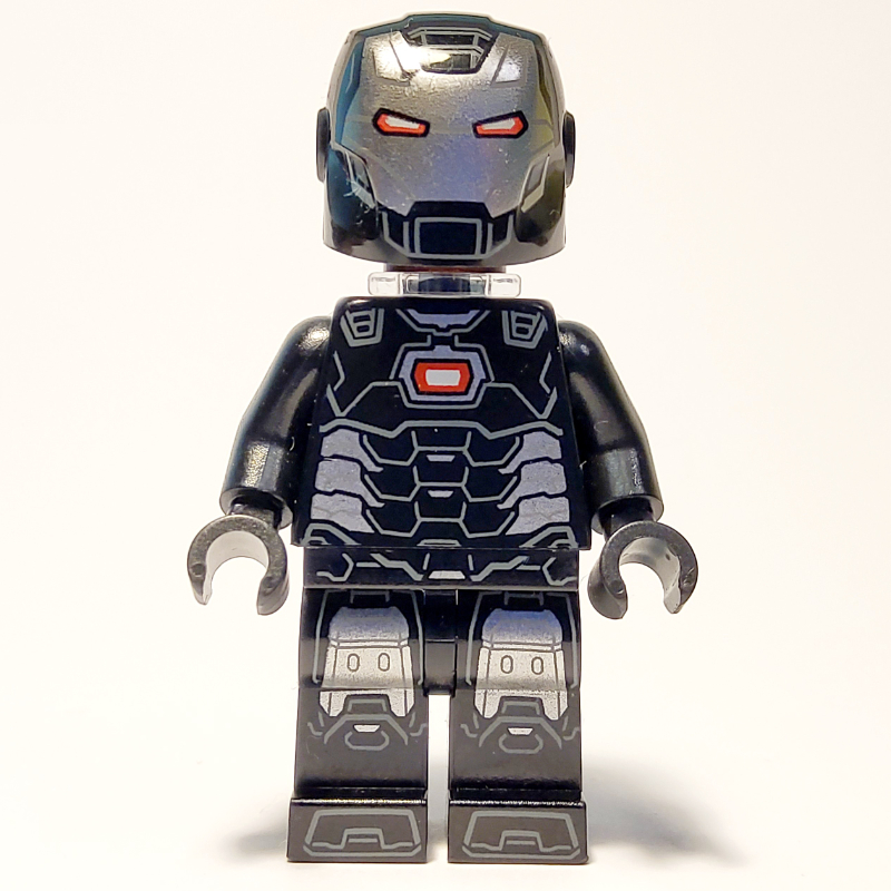 War Machine, tenue noire avec 2 supports de cou (War Machine, Black Outfit with 2 Neck Brackets)