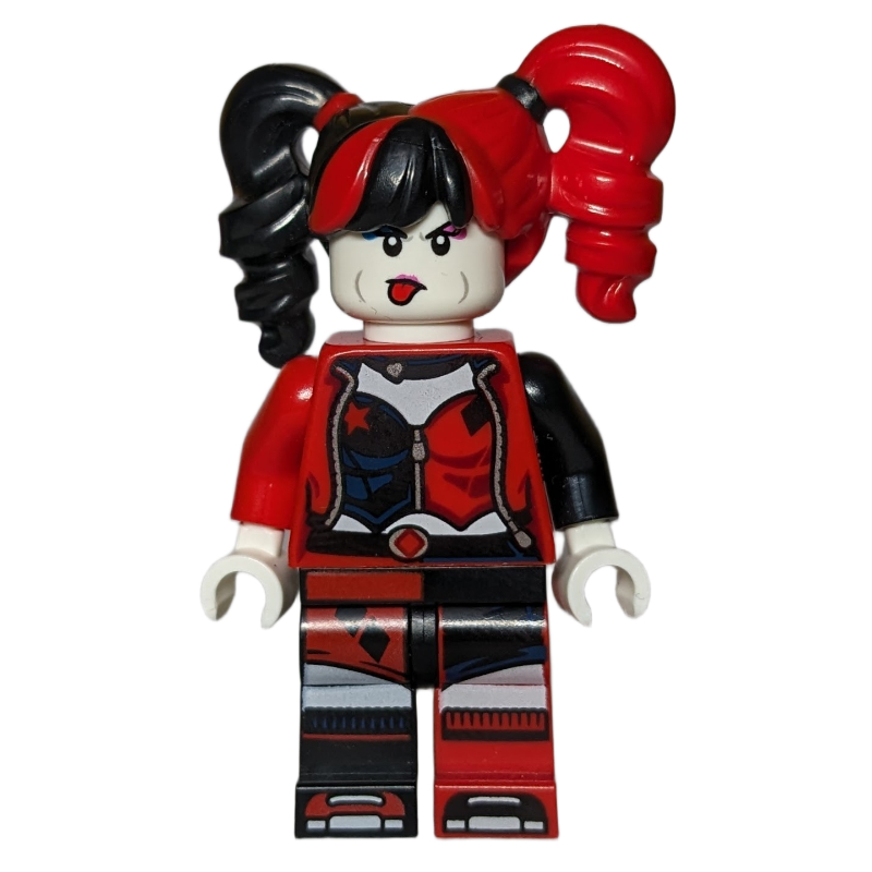 Harley Quinn en tenue de bouffon noir et rouge, cheveux noirs et rouges (Harley Quinn in Black and Red Jester Outfit, Black/Red Hair)