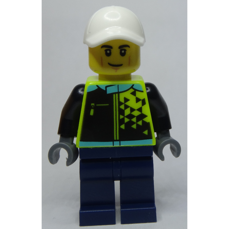 Pilote de course, costume de course bleu vif et bleu foncé, casquette blanche (Racer, Vibrant Yellow and Dark Blue Race Suit, White Cap)