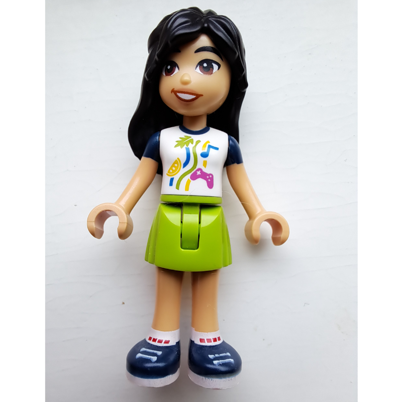 Liann — haut blanc, jupe vert citron (Liann - White Top, Lime Skirt)
