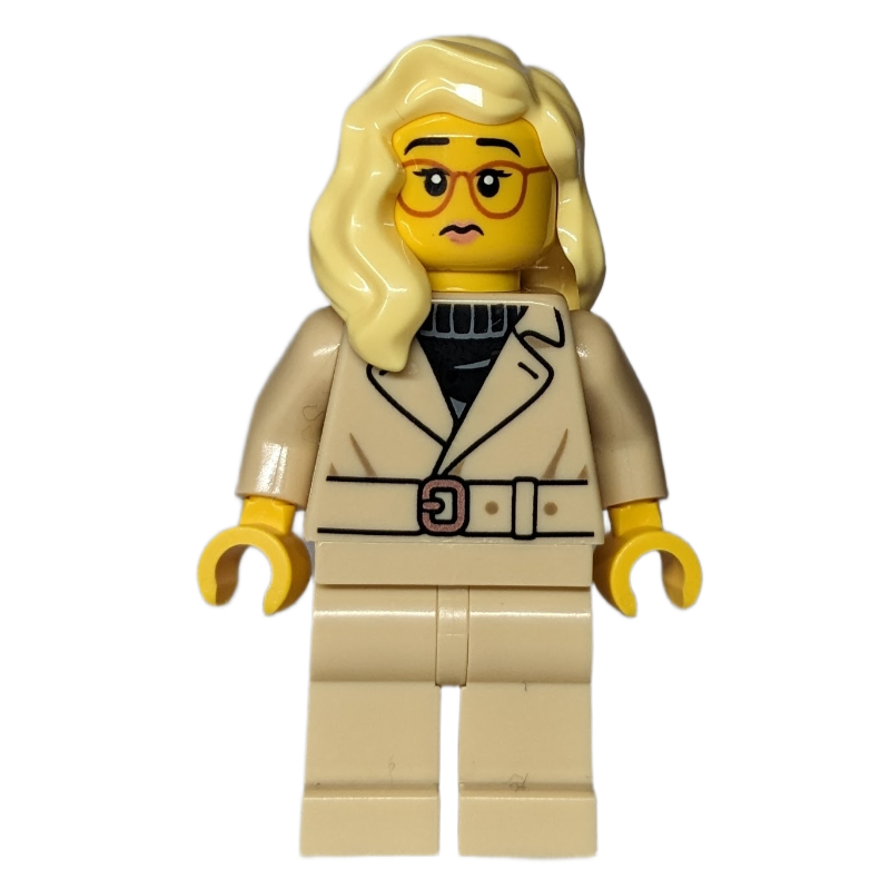 Femme, beige trenchcoat (Woman, Tan Trenchcoat)