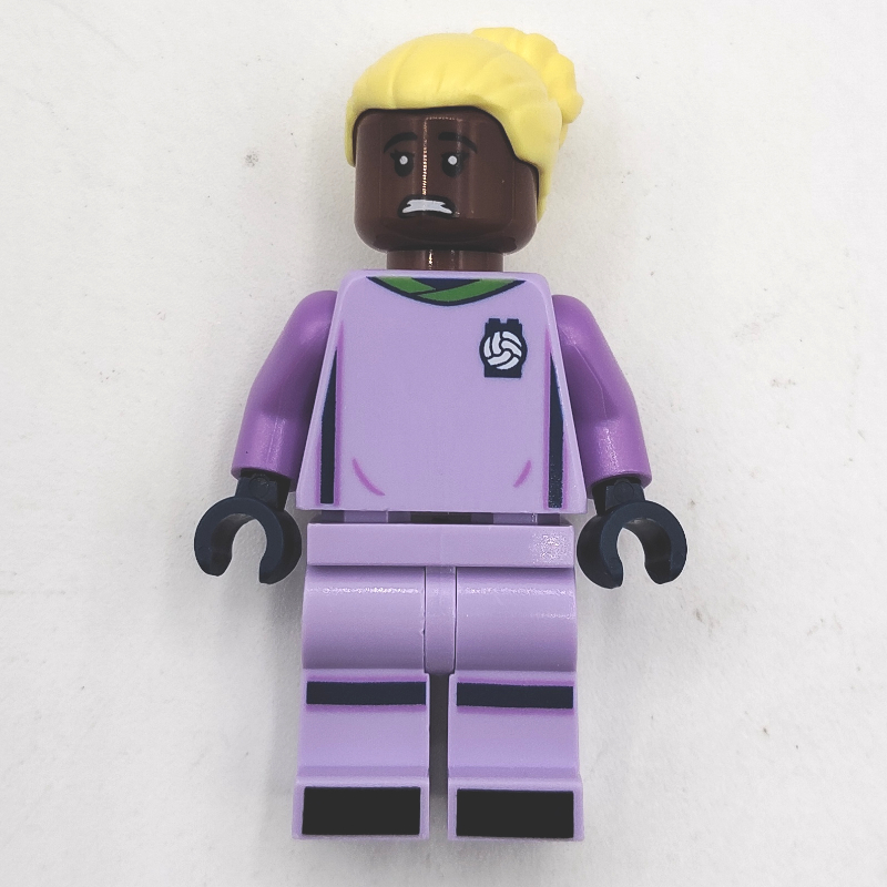Gardien de but, moyen kit de football lavande (Goalkeeper, Medium Lavender Soccer Kit)