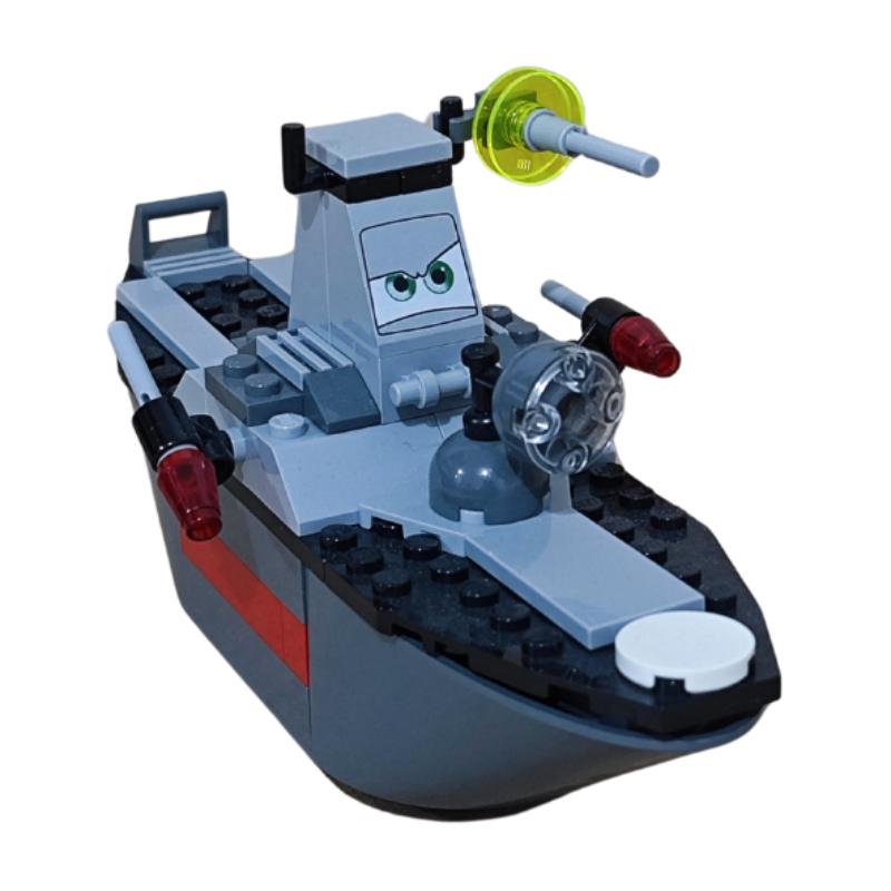 Navire de combat (voitures) (Combat Ship (Cars))