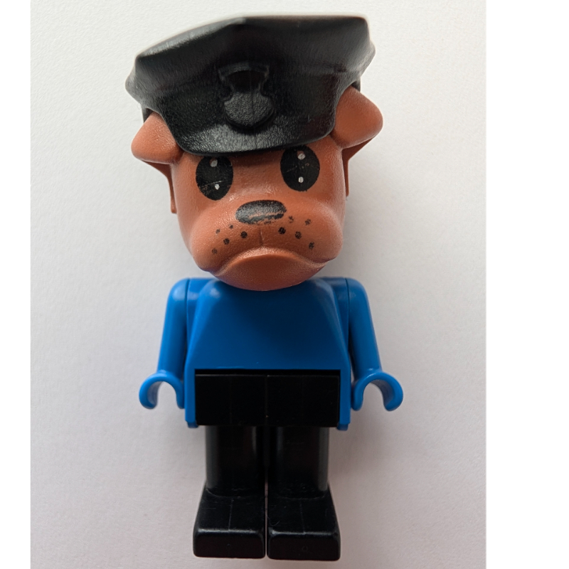 Bouledogue bertie, tête brune, torse bleu, jambes noires, chapeau de police noir (Bertie Bulldog, Brown Head, Blue Torso, Black Legs, Black Police Hat)