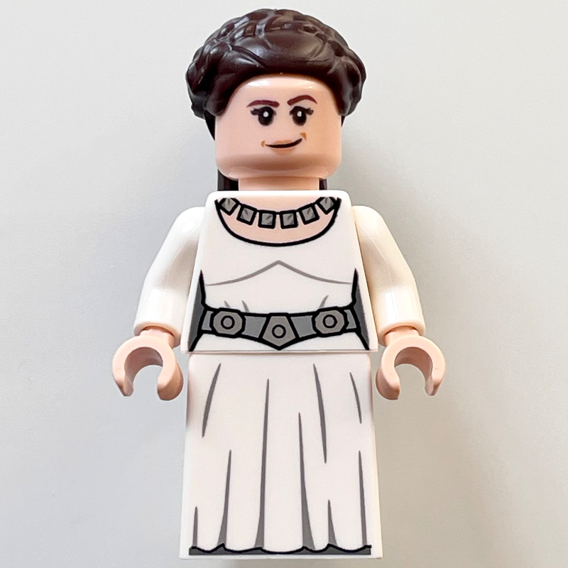 Princesse Leia, robe blanche (Princess Leia, White Dress)