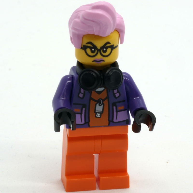 Criminel, costume orange, cheveux rose vif, veste violet foncé, casque noir (Criminal, Orange Suit, Bright Pink Hair, Dark Purple Jacket, Black Headphones)
