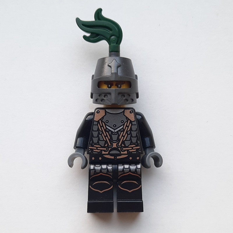 Chevalier du Dragon, vert foncé, perle titane casque avec plume vert foncé (Dragon Knight, Dark Green, Pearl Titanium Helmet with Dark Green Plume)