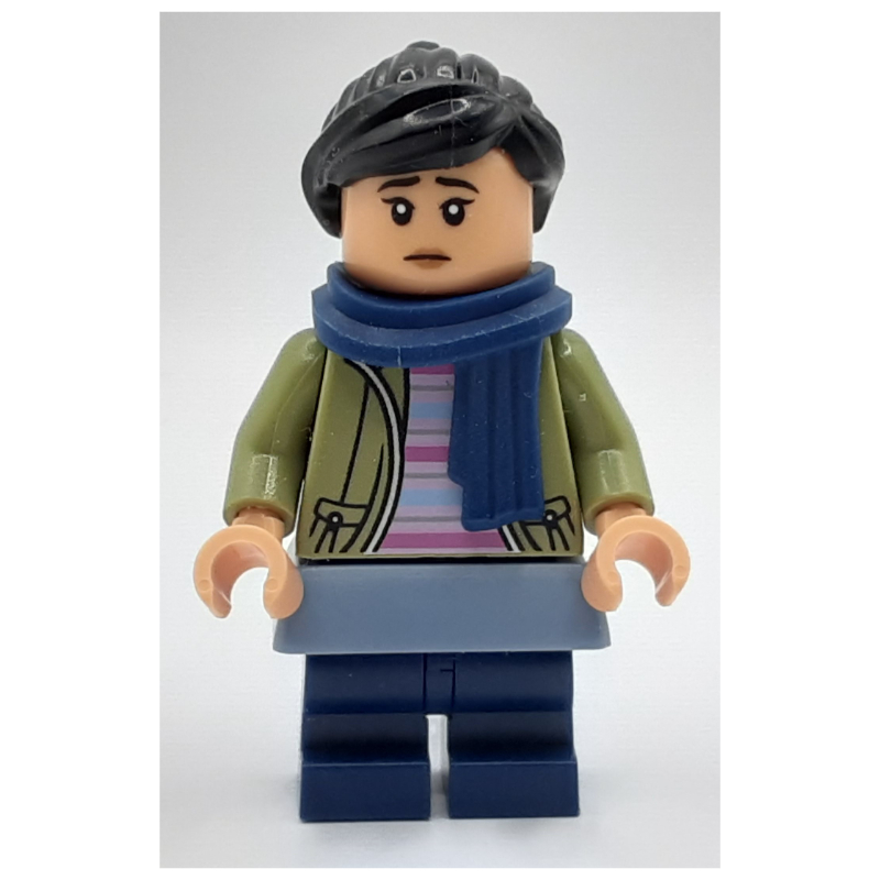 Cho Chang, écharpe bleu foncé, jupe (Cho Chang, Dark Blue Scarf, Skirt)