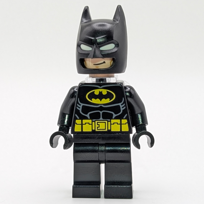 Batman, tenue noire, cagoule noire, logo Batman jaune, support de cou (Batman, Black Suit, Black Cowl, Yellow Batman Logo, Neck Bracket)