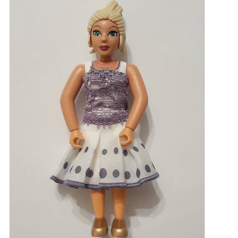 Figurine Belville, robe pourpre (Belville Figure, Purple Dress)