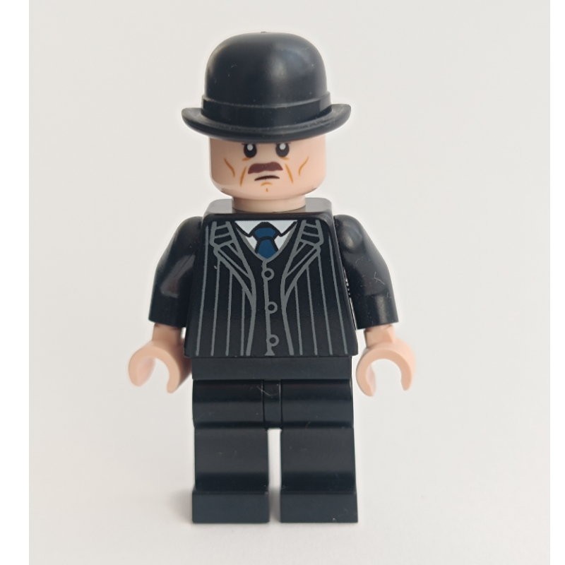 Barty accroupi sr. (Barty Crouch Sr.)