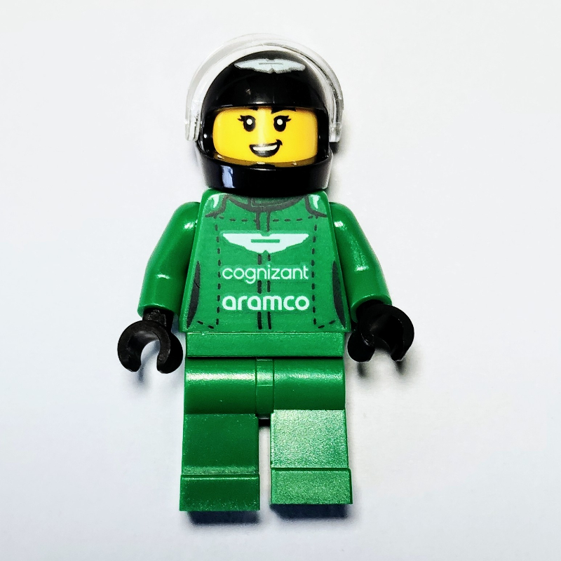 Pilote de course - costume vert, aston martin, casque noir (Race Driver - Green Suit, Aston Martin, Black Helmet)