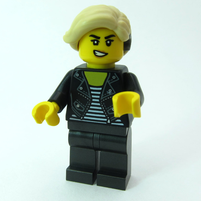 Femme, veste noire, jambes titane nacré, aide auditive (Woman, Black Jacket, Pearl Titanium Legs, Hearing Aid)