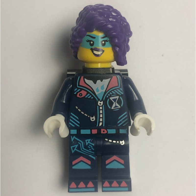 Zoey, tenue bleu foncé, support de cou noir (Zoey, Dark Blue Suit, Black Neck Bracket)