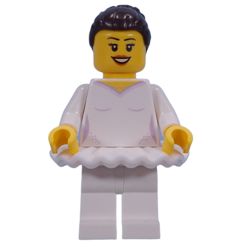 Ballerine, tenue blanche (Ballerina, White Outfit)