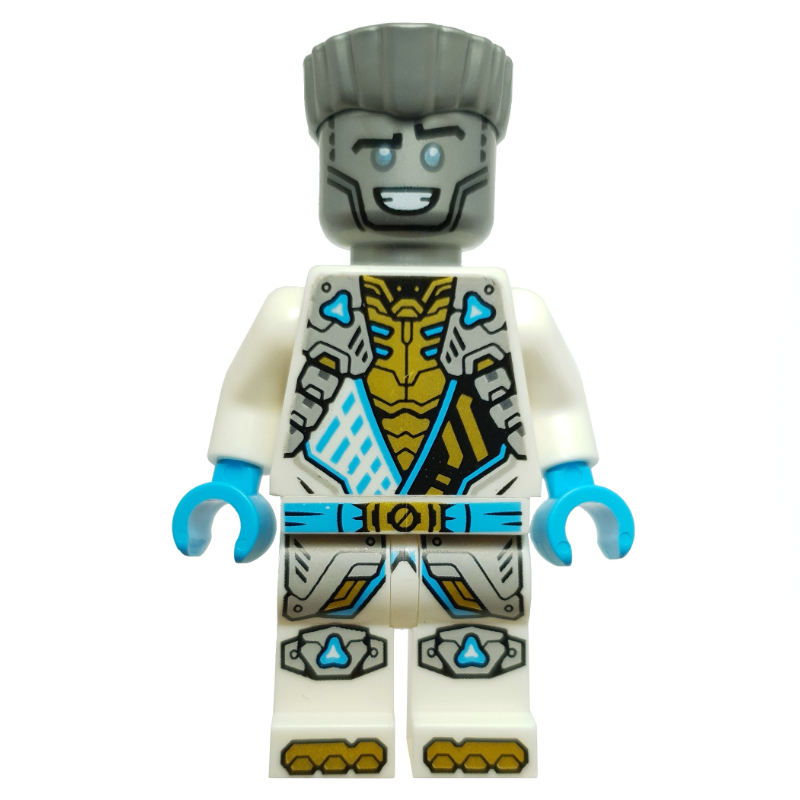 Zane, tenue blanche, cheveux argentés, sourire (Zane, White Suit, Silver Hair, Smile)
