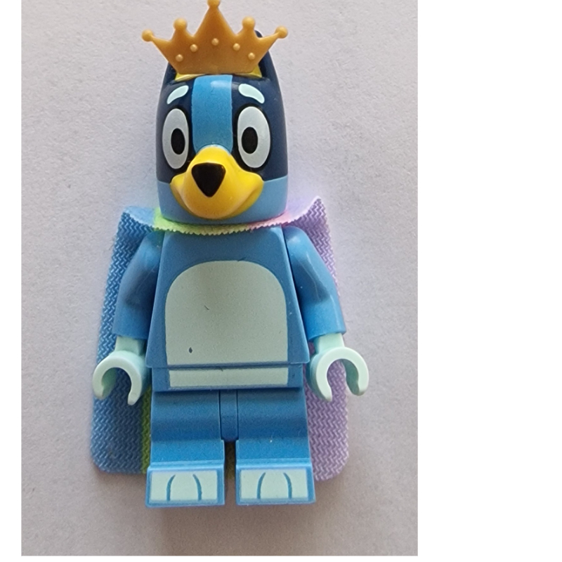 Bluey, cape, couronne (Bluey, Cape, Crown)