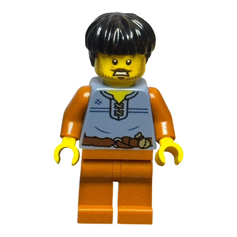 Conducteur de chariot, torse bleu sable, jambes orange foncé, cheveux noirs (Cart Driver, Sand Blue Torso, Dark Orange Legs, Black Hair)