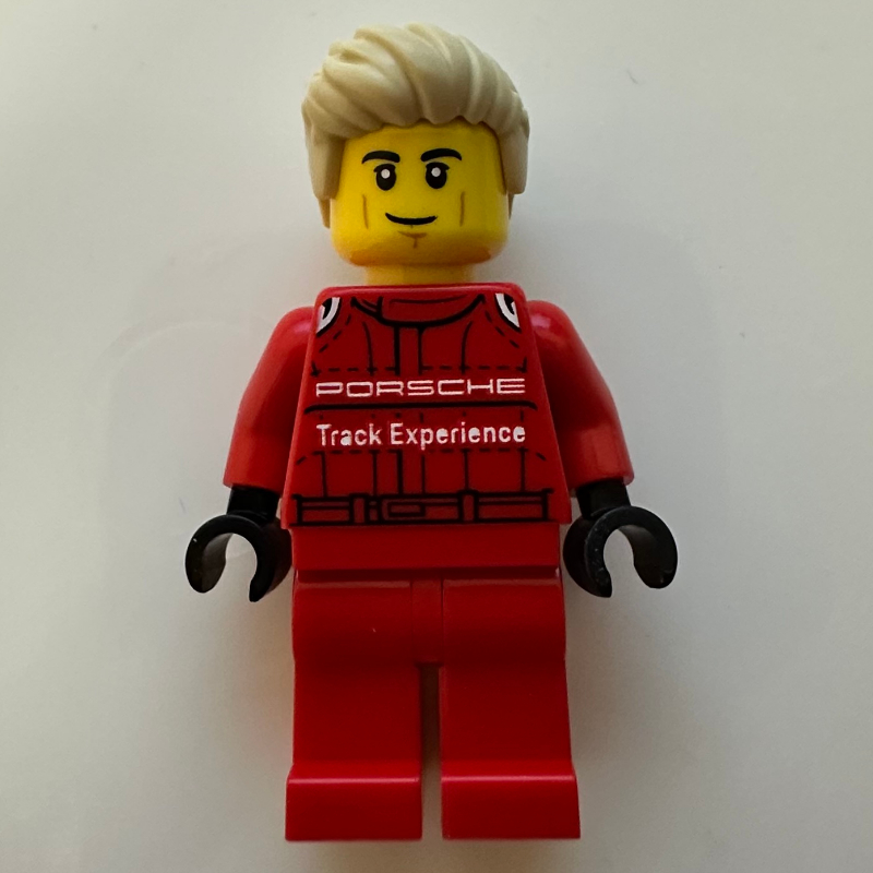 Porsche driver, combinaison de course rouge (Porsche Driver, Red Racing Suit)