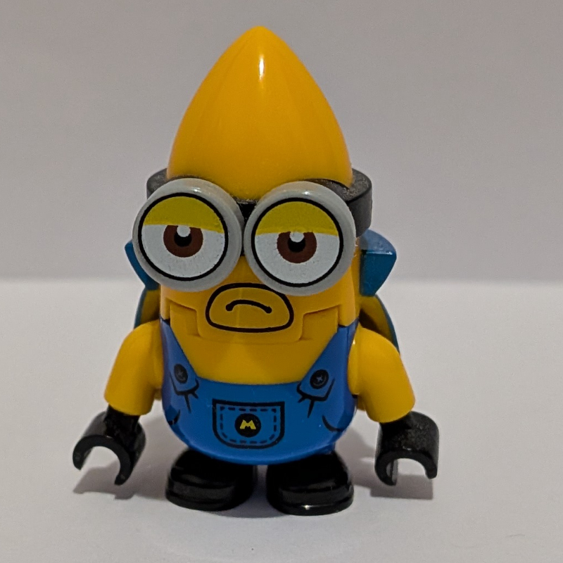 Mega minon gus, bras jaunes (Mega Minon Gus, Yellow Arms)