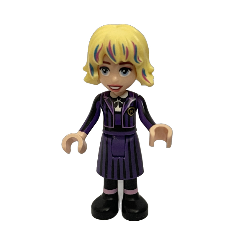 Enid, tenue violet foncé (Enid, Dark Purple Outfit)