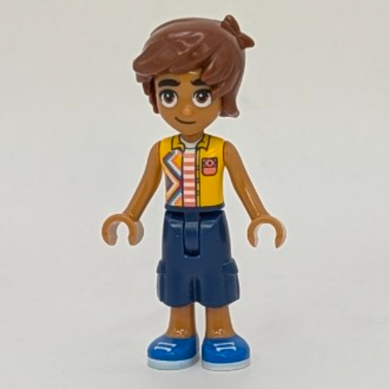 Leo, gilet orange clair vif, pantalon bleu foncé (Leo, Bright Light Orange Vest, Dark Blue Pants)