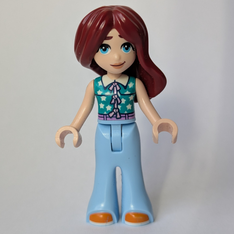 Paisley, haut turquoise foncé, pantalon bleu clair vif (Paisley, Dark Turquoise Top, Bright Light Blue Pants)