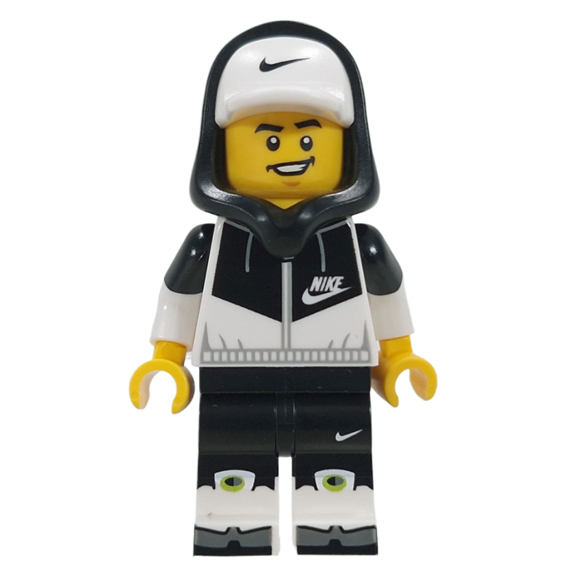 Tenue nike noir/blanc, capuche avec casquette (Black/White Nike Outfit, Hood with Cap)