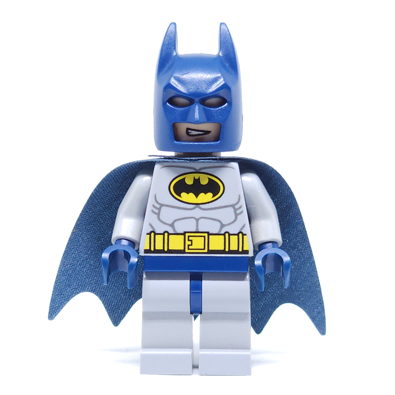 Batman, tenue gris bleuté clair, cape bleu foncé et cagoule 10113 (Batman, Light Bluish Gray Suit, Dark Blue Cape and 10113 Cowl)