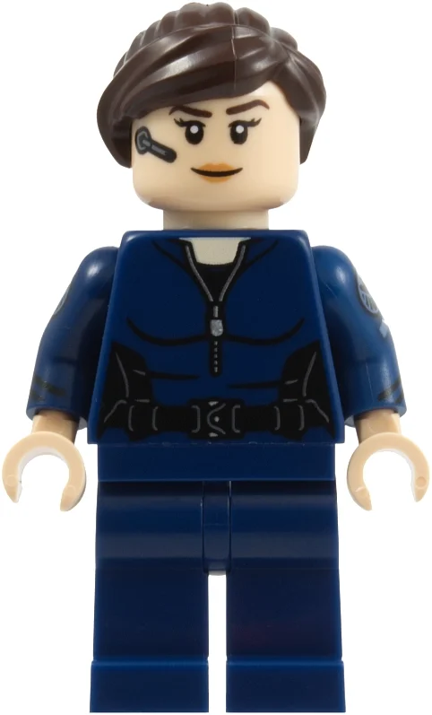 Maria hill, tenue bleu foncé (Maria Hill, Dark Blue Outfit)