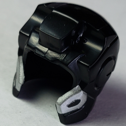 Espace casque avec face ouverte arrondie, charnière supérieure avec des bords argentés avec des marques noires imprimées (War Machine) (Helmet Space with Open Face Rounded, Top Hinge with Silver Edges with Black Marks Print (War Machine))