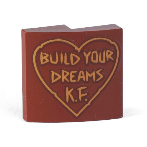 Visuel indicatif Rebrickable de Brique courbée 2 x 2 x 2/3 avec 'Build Your Dreams K.F' dans un motif imprimé cœur (Brick Curved 2 x 2 x 2/3 with 'Build Your Dreams K.F' in a Heart Print)