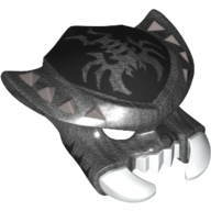Masque Scorpion avec crocs et pinces blancs, pointes d'argent et motif imprimé emblème scorpion (Mask Scorpion with White Fangs and Pincers, Silver Spikes and Scorpion Emblem Print)